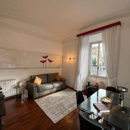 La Tua Casa Nel Centro Di Roma Apartment Luaran gambar