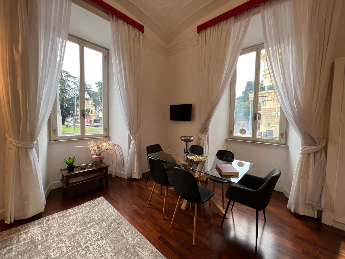 La Tua Casa Nel Centro Di Roma Apartment Luaran gambar